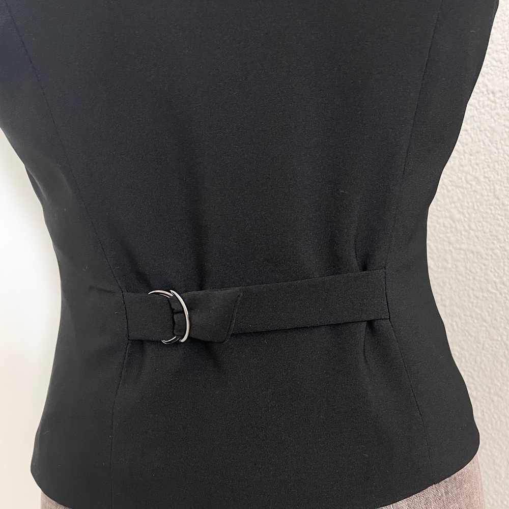 Allegra K Waistcoat Lapel Collar Dressy Versatile
Racerback Suit Vest S NWOT - Picture 8 of 12